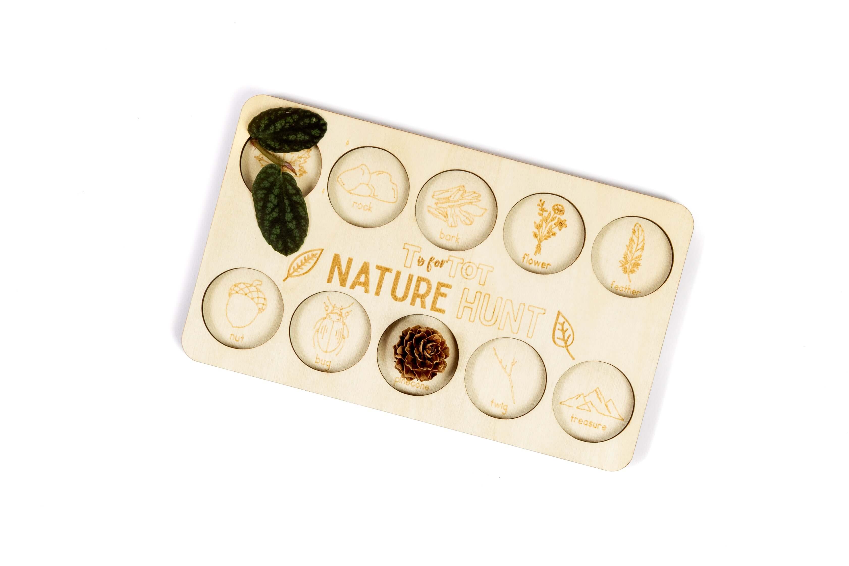 Outdoor Explorer Nature Hunt Wooden Board